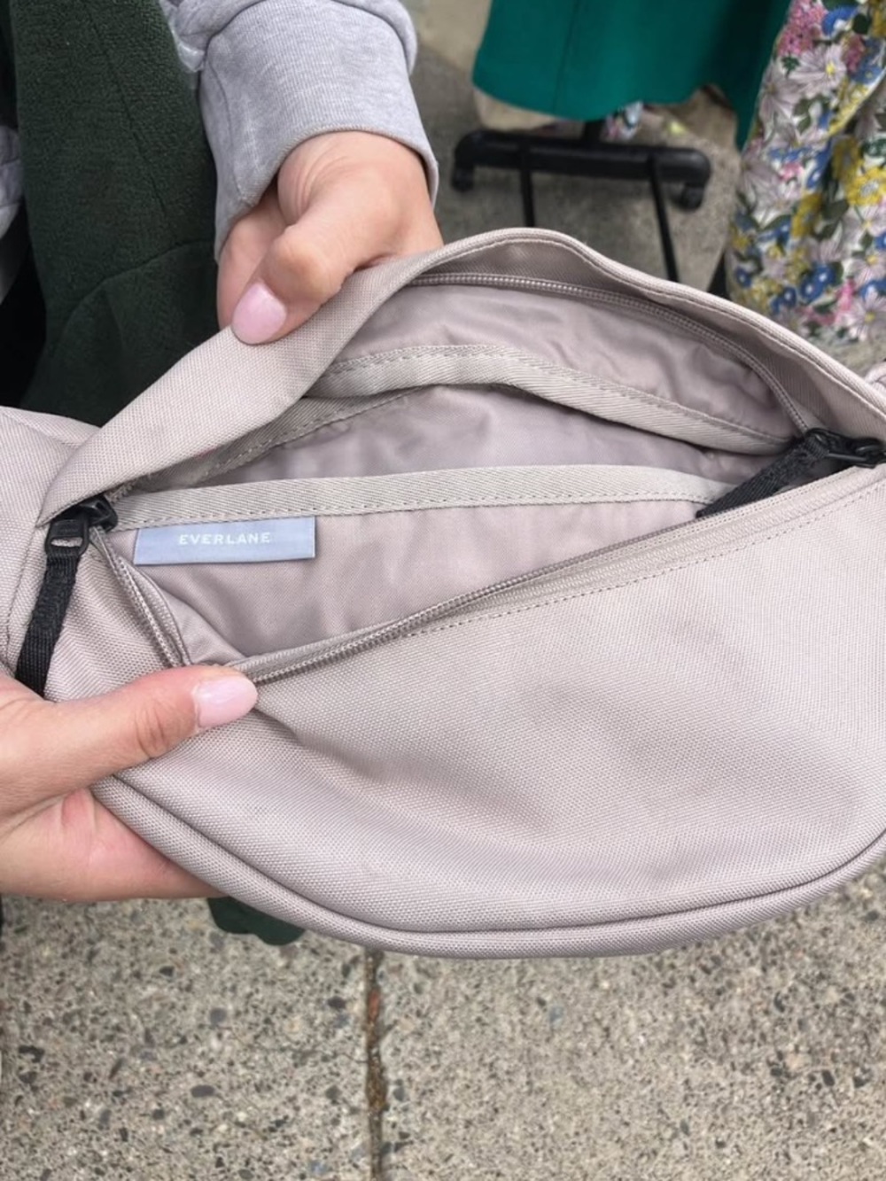 Everlane Minimalist Light Beige Crescent Crossbody Bag - Picture 2 of 2